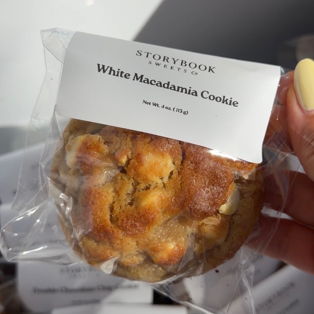 White Macadamia Cookie 4-Pack