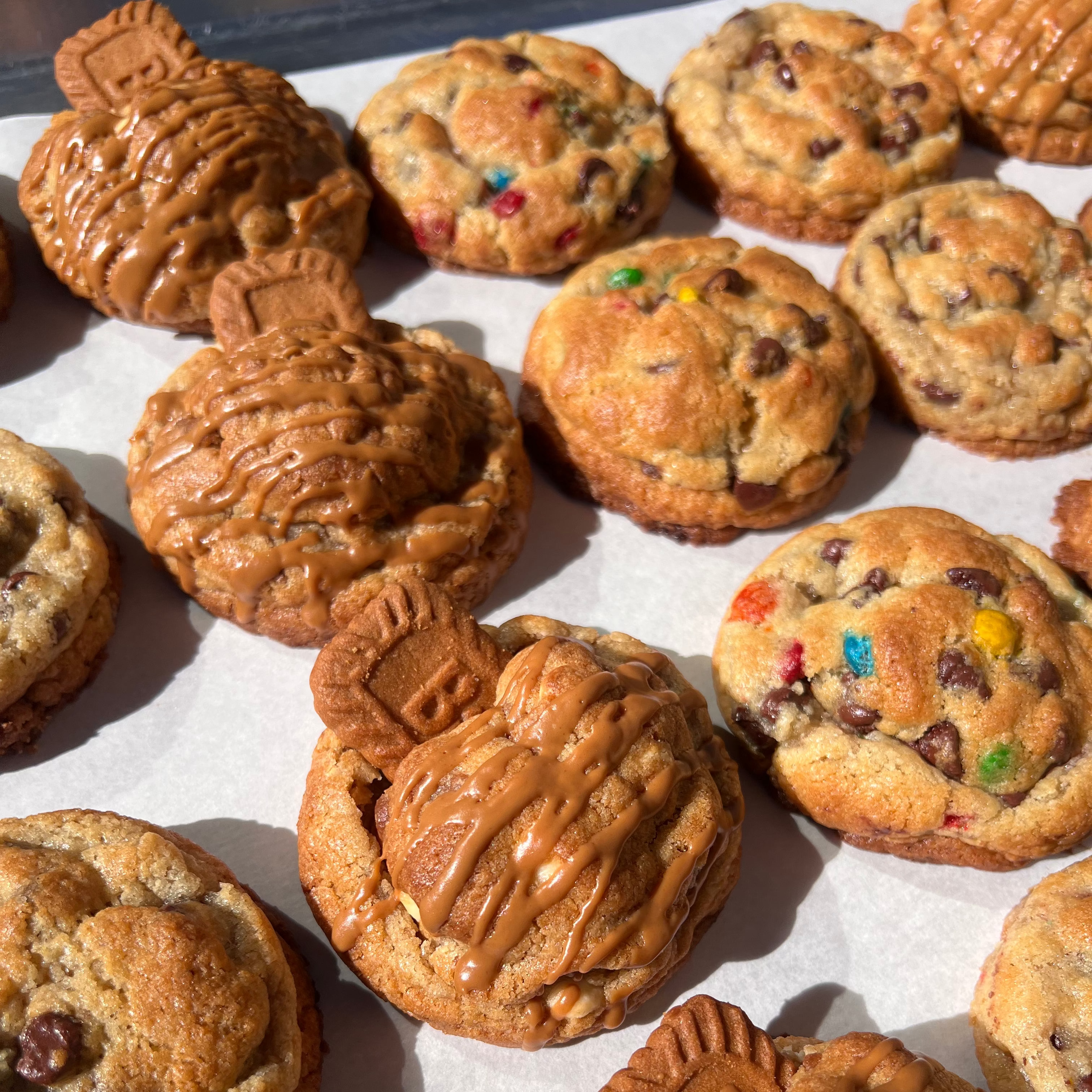 The Classic Cookie Box