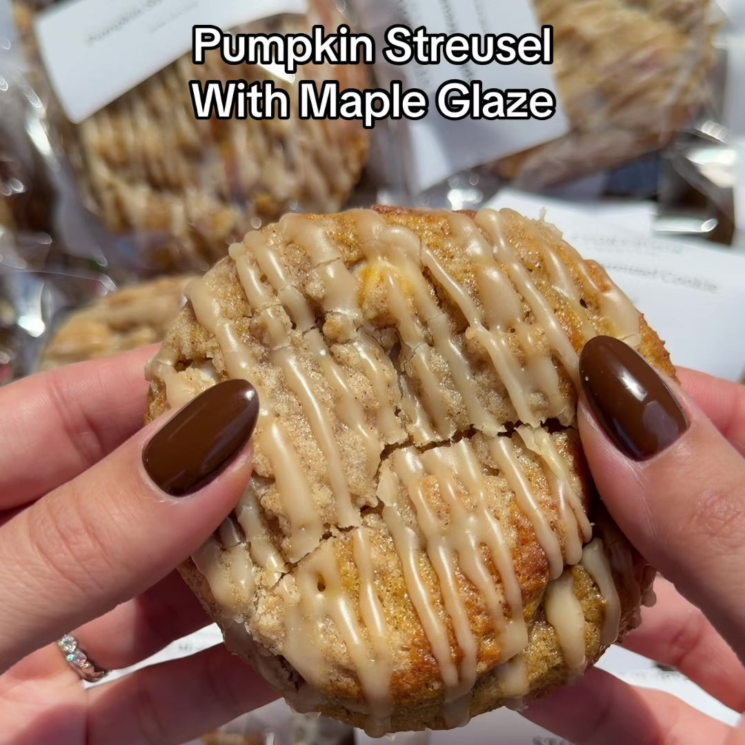 The Seasonal Cookie Box